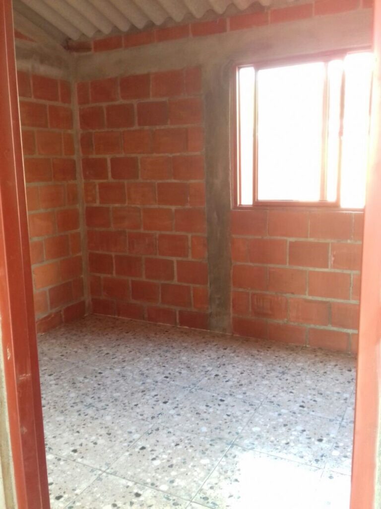 Con “La Esperanza” cumplen sueño de casa propia más de una veintena de familias en Ginebra Con “La Esperanza” cumplen sueño de casa propia más de una veintena de familias en Ginebra