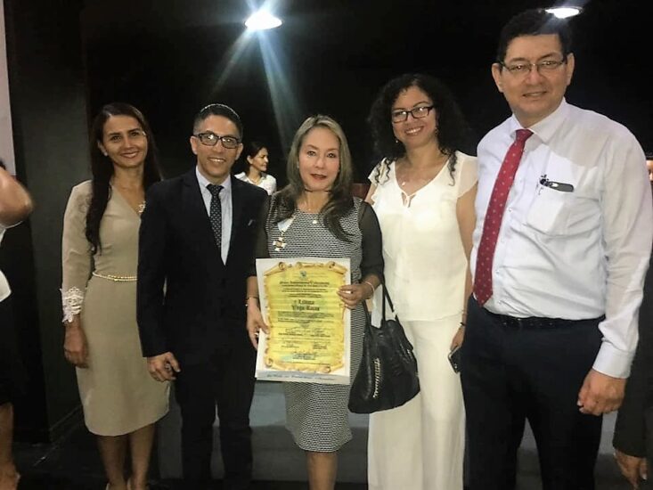 Liliana Vega Rojas Directora de Cooperación Internacional de Buga recibe máxima condecoración de la Asamblea del Valle del Cauca Liliana Vega Rojas Directora de Cooperación Internacional de Buga recibe máxima condecoración de la Asamblea del Valle del Cauca