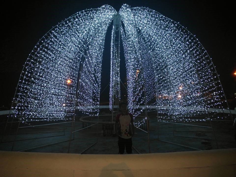 La Ciudad Señora se iluminó con el alumbrado navideño La Ciudad Señora se iluminó con el alumbrado navideño
