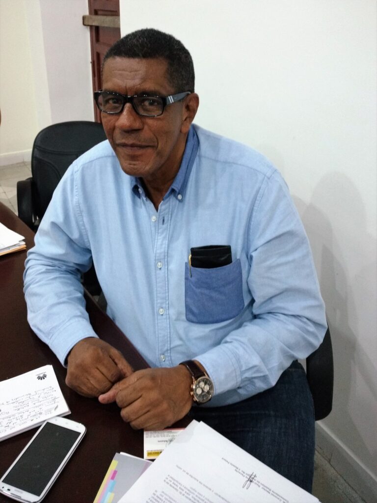 Alcalde de Guacarí  Gerardo Salcedo compra predio para conservación del agua de su municipio