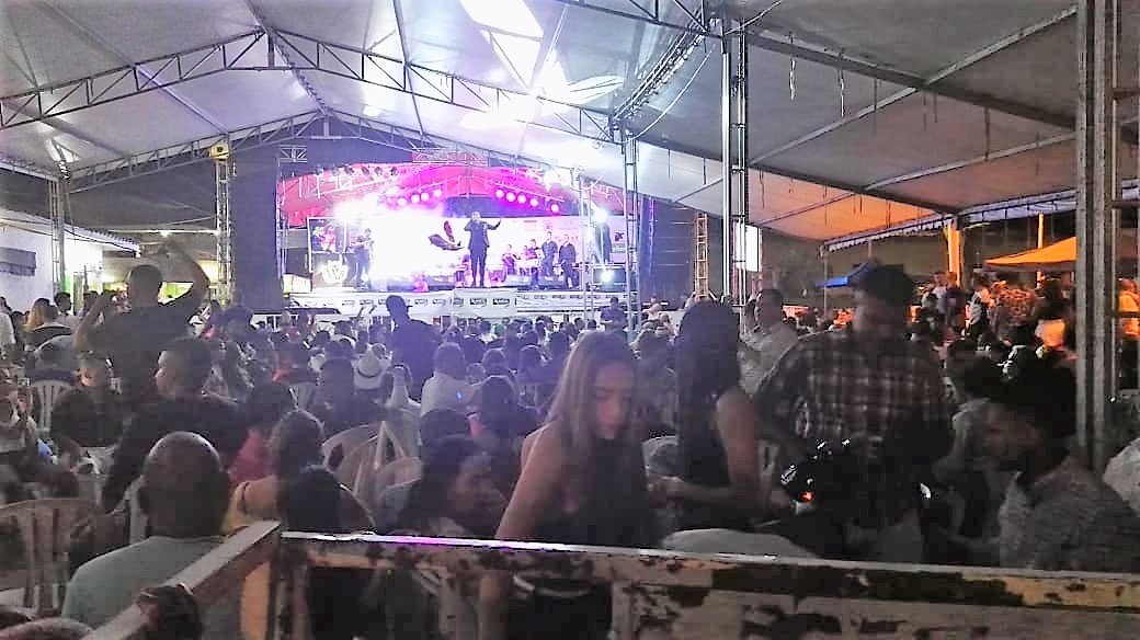  Feria  de la Uva Isabela en su versión 60,concluyó con gran afluencia de propios y turistas en el Corregimiento de Santa Helena en El Cerrito