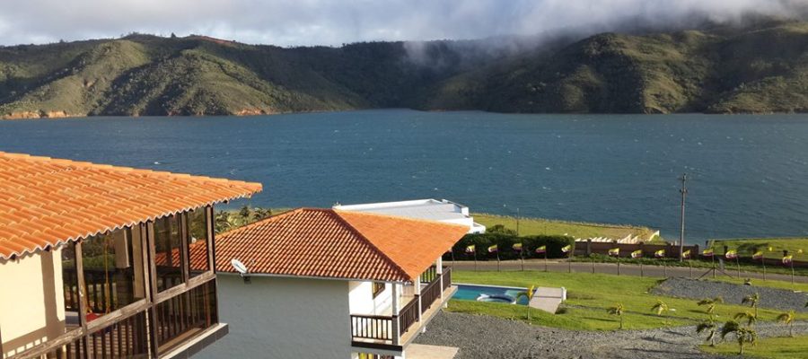 Alcalde de Calima El Darién Héctor Fabio Zapata dice:  ¡Presente! a su gente