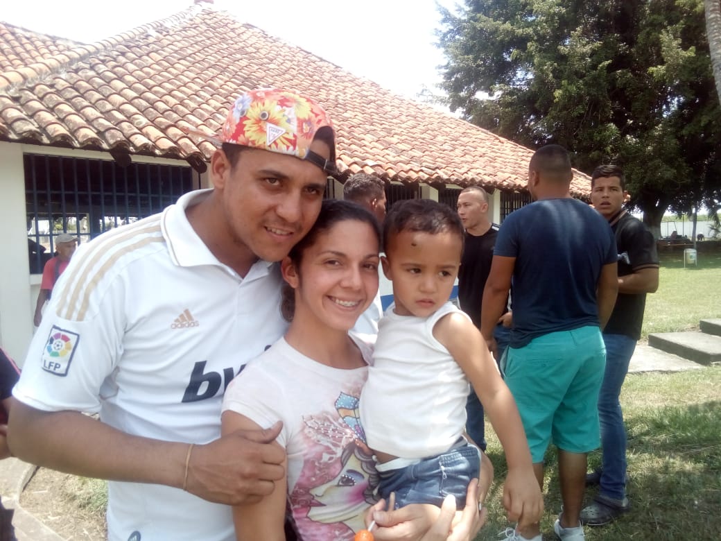 Administración del Alcalde de Guacarí Gerardo Salcedo tiende la mano a venezolanos migrantes Administración del Alcalde de Guacarí Gerardo Salcedo tiende la mano a venezolanos migrantes