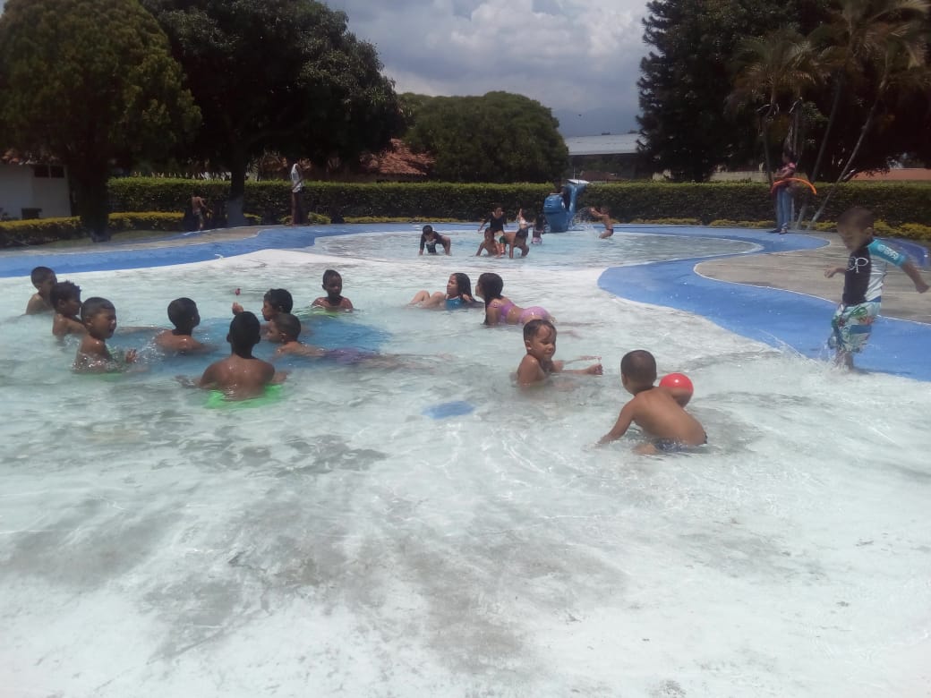 Administración del Alcalde de Guacarí Gerardo Salcedo tiende la mano a venezolanos migrantes Administración del Alcalde de Guacarí Gerardo Salcedo tiende la mano a venezolanos migrantes