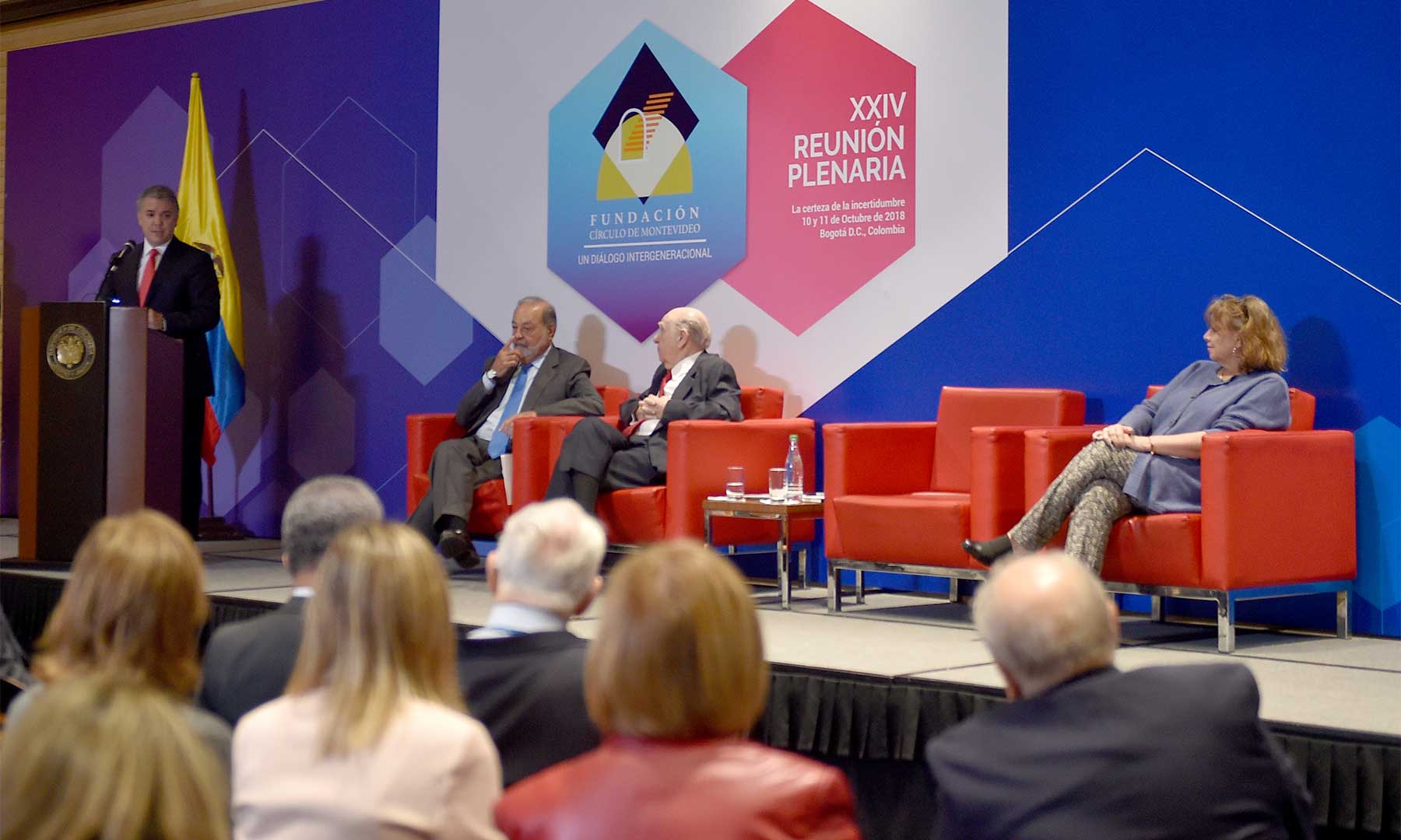 Colombia no cierra fronteras a migrantes venezolanos pero exige compromiso de otros paises