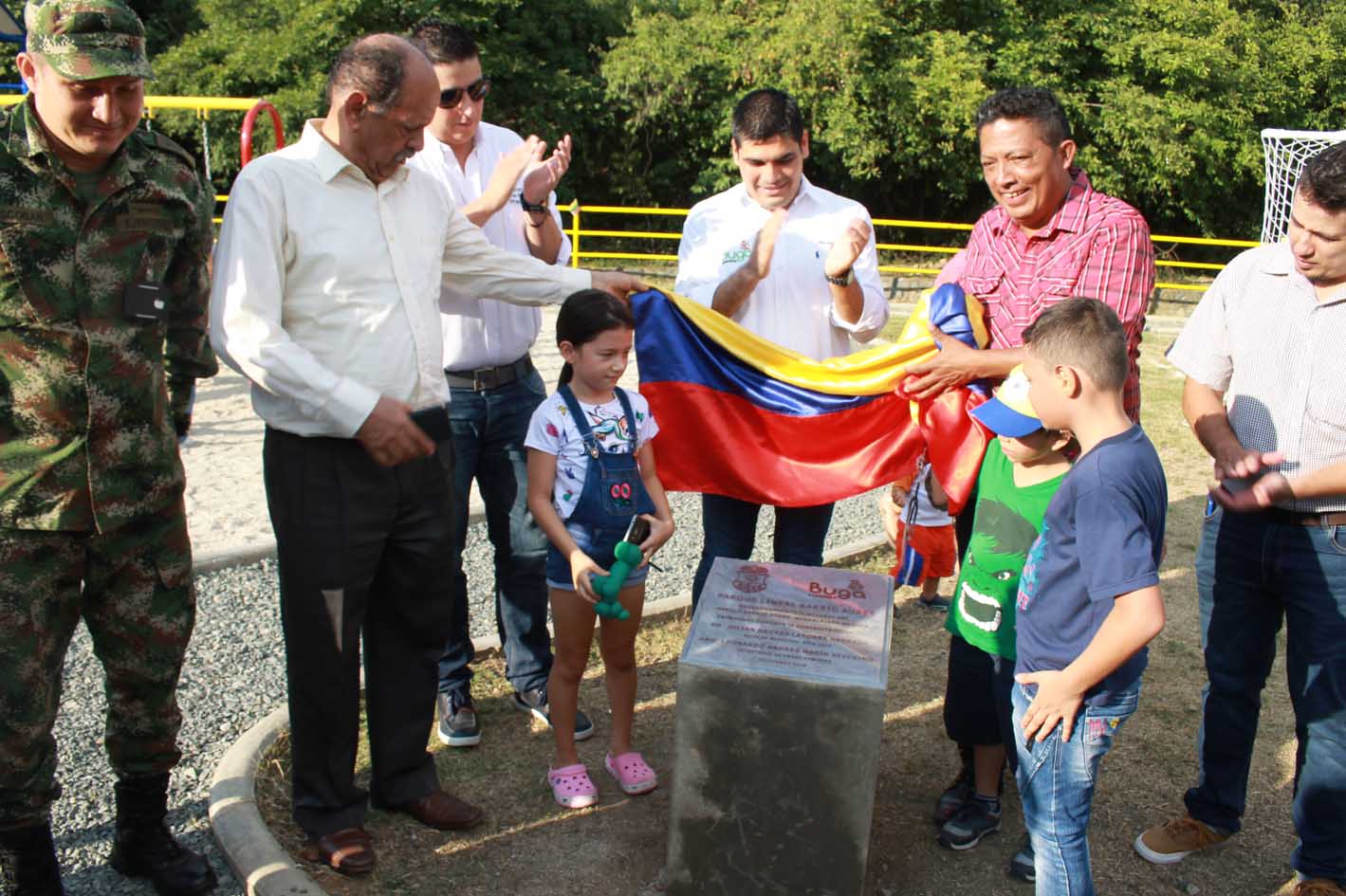 Nuevo parque en barrio Aures de Buga entrega Administración Municipal del Alcalde Julián Andrés Latorre