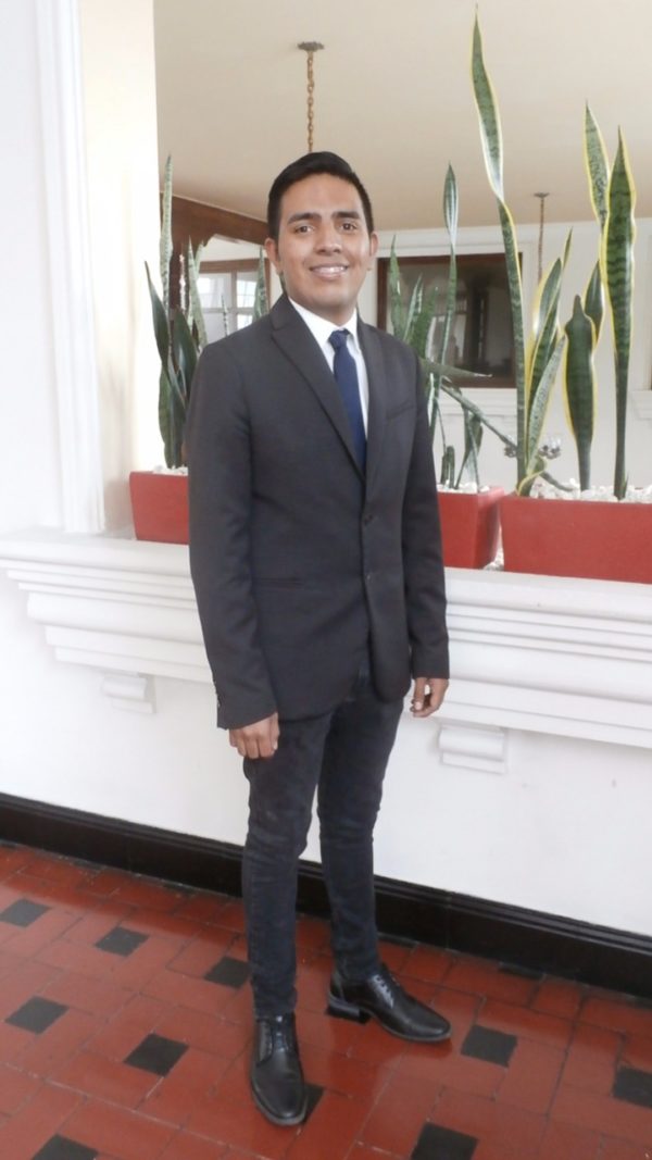 Jóvenes de Colombia hablan en Asamblea 49 de la OEA