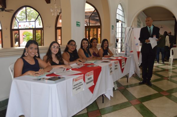 Imágenes para recordar   de  Los Personajes del Año 2019  