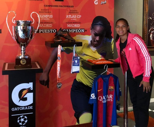 Gisela Robledo Gil, goleadora  a lo grande  desde niña Gisela Robledo Gil, goleadora  a lo grande  desde niña