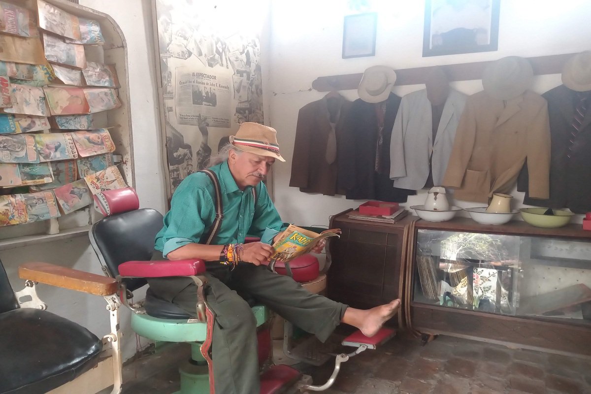 Valle del Cauca 111 y más,Chuchú en  su choza descubre sus historias Valle del Cauca 111 y más,Chuchú en  su choza descubre sus historias