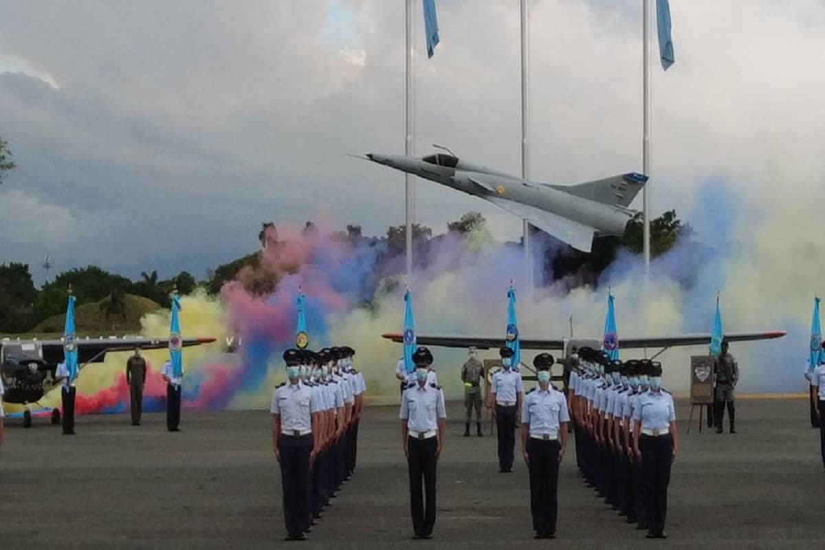 "Bufandas voladoras", su historia y más de la Emavi