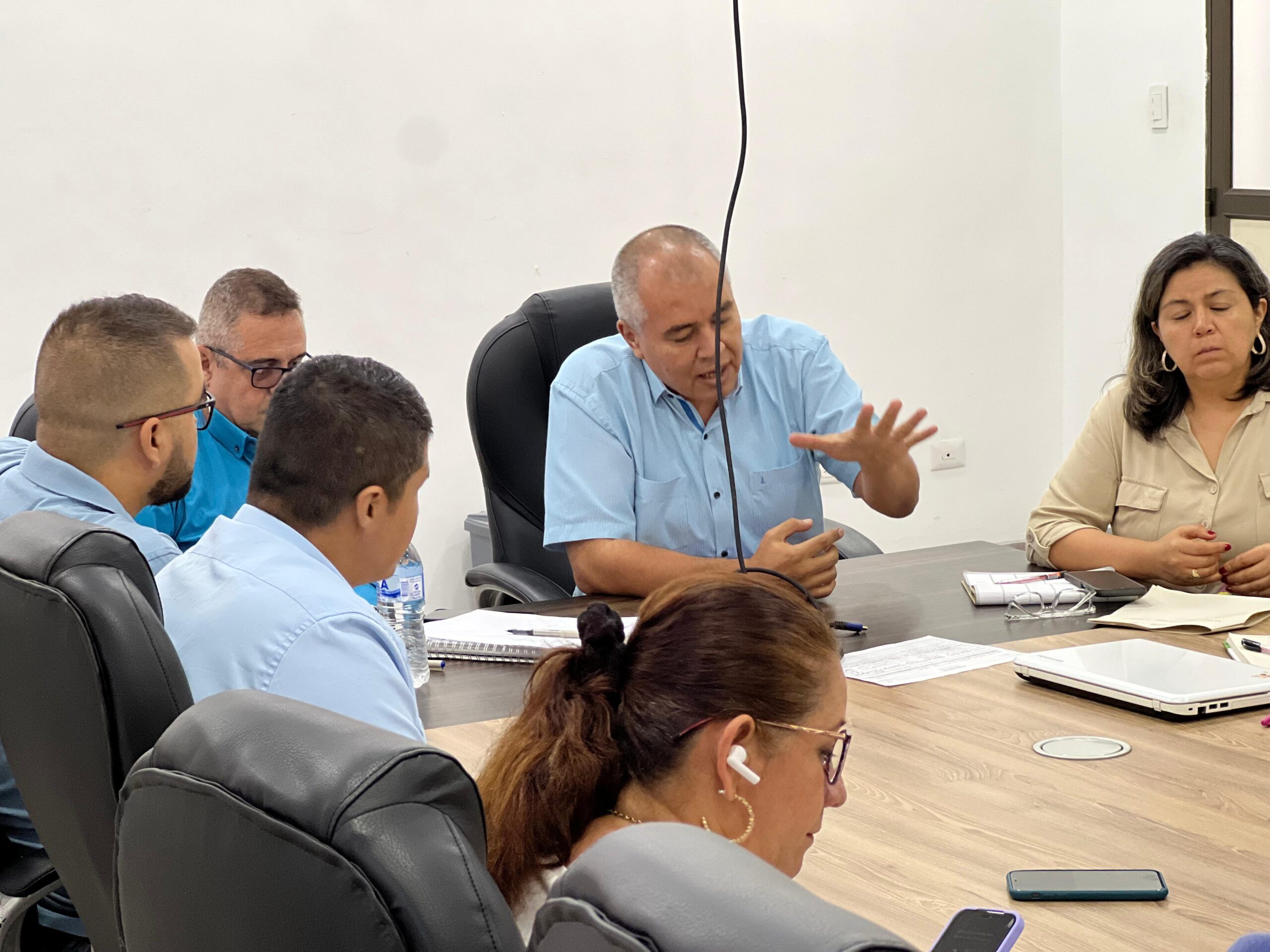Alcaldía fortalece atención en salud para usuarios de Nueva EPS