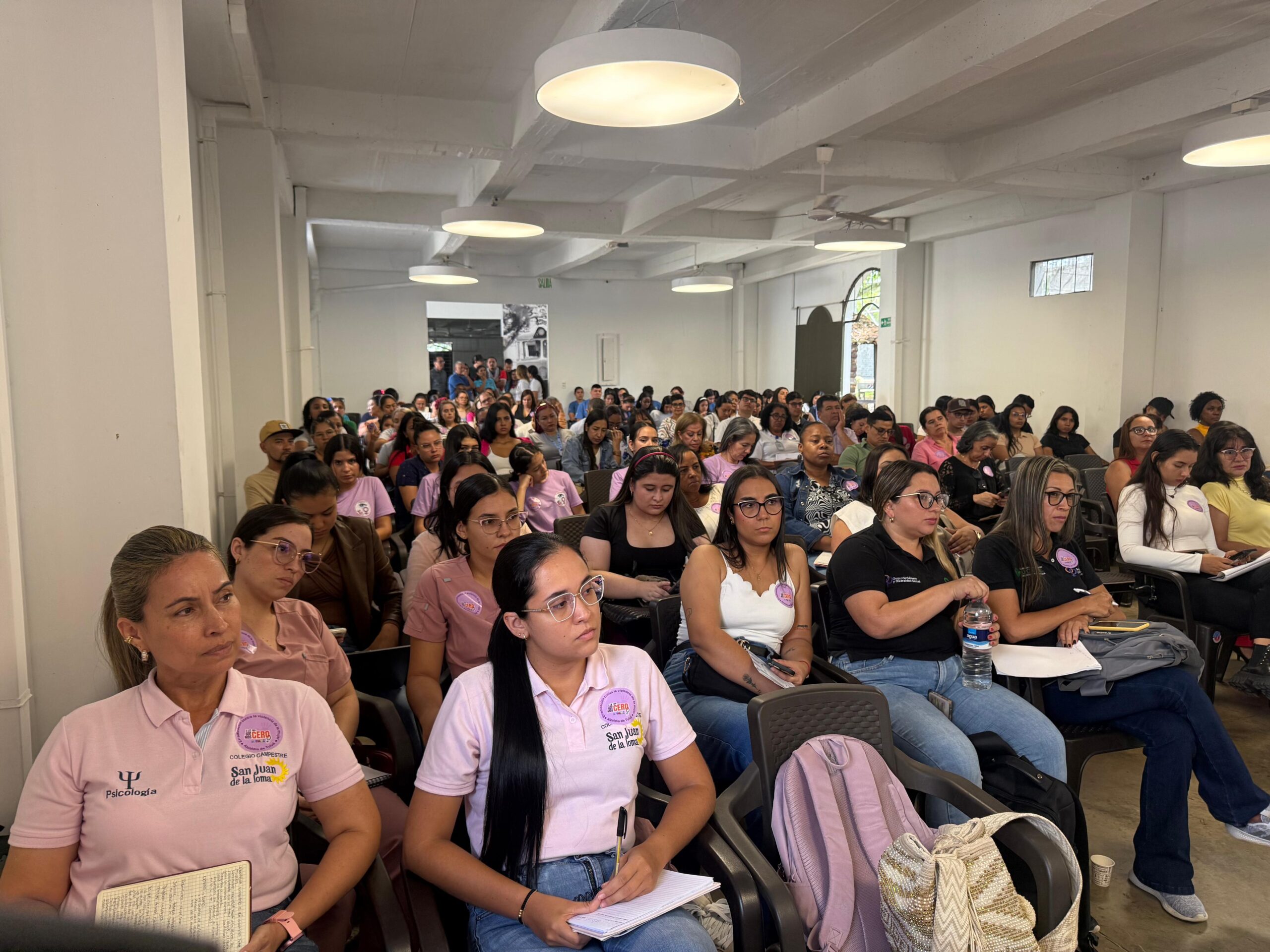 En Tuluá la Administración Municipal capacitó 200 estudiantes en Violencias de Género