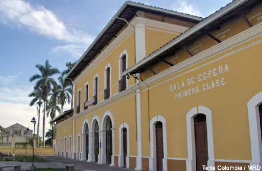 Guadalajara de Buga celebra 450 años