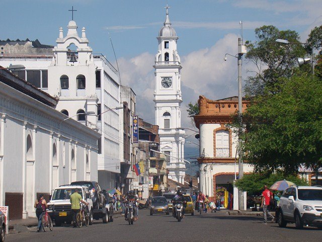 Norte del Valle emprende ruta de progreso. Sandra Milena Santa toma timón de la Cámara de Comercio de Cartago Norte del Valle emprende ruta de progreso. Sandra Milena Santa toma timón de la Cámara de Comercio de Cartago