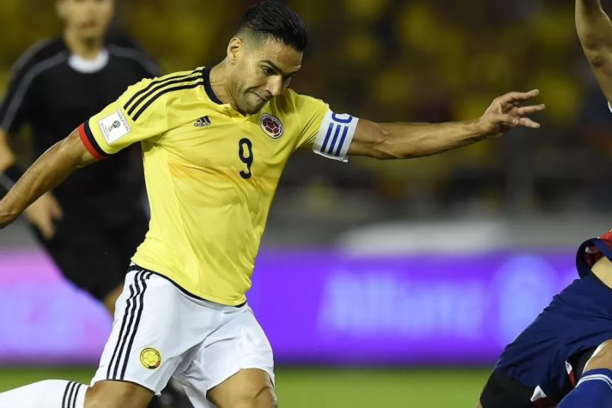 Colombia pierde con Paraguay por 2 goles a 1 y solo le queda ganar en Lima para ir a Rusia Colombia pierde con Paraguay por 2 goles a 1 y solo le queda ganar en Lima para ir a Rusia