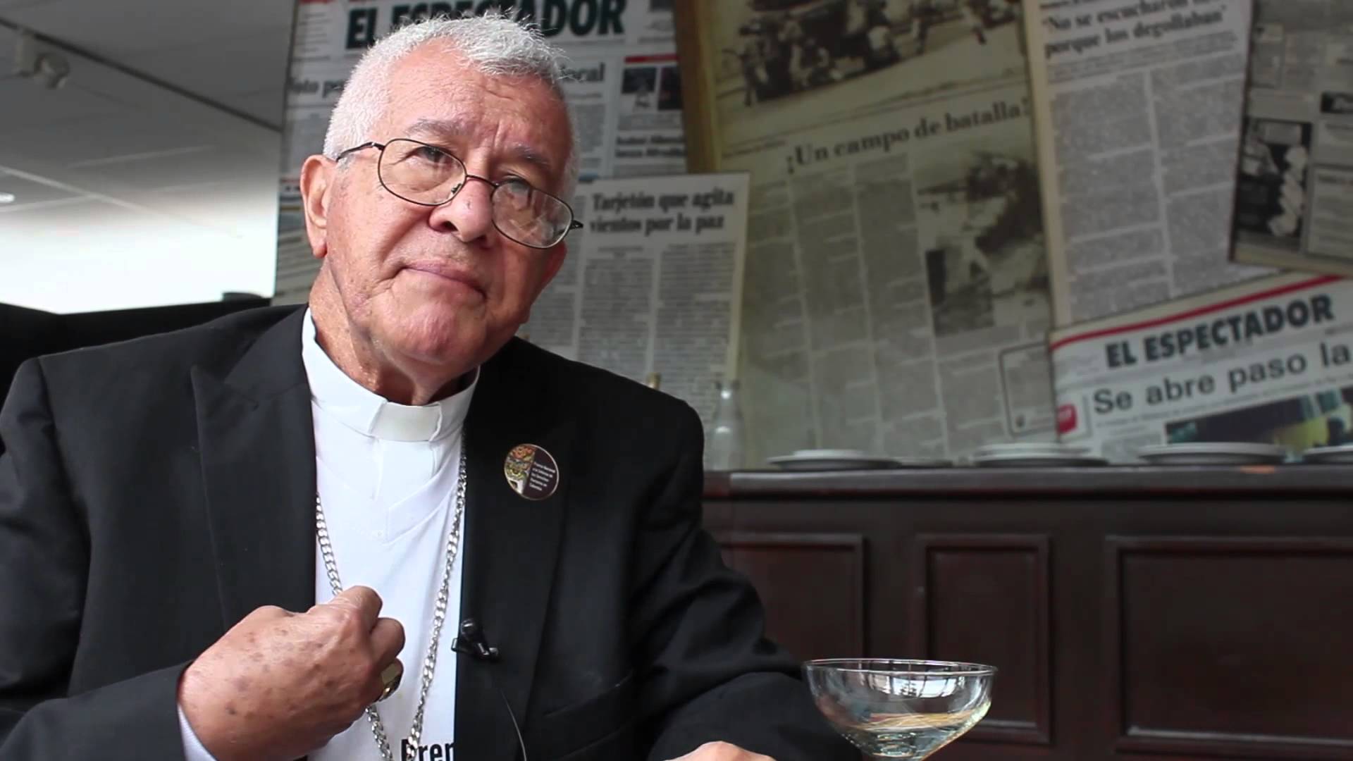 Monseñor Héctor Epalza el Obispo que llevó la esperanza a Buenaventura Monseñor Héctor Epalza el Obispo que llevó la esperanza a Buenaventura