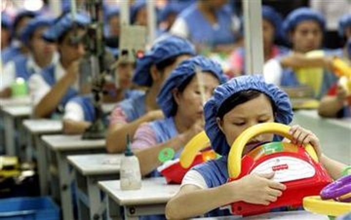 Los chinos están ganando mas que los colombianos Los chinos están ganando mas que los colombianos