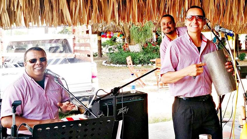 En el Cerrito-Valle se celebra 20 de Julio con serenata de música andina colombiana en el Barrio El Rosario
