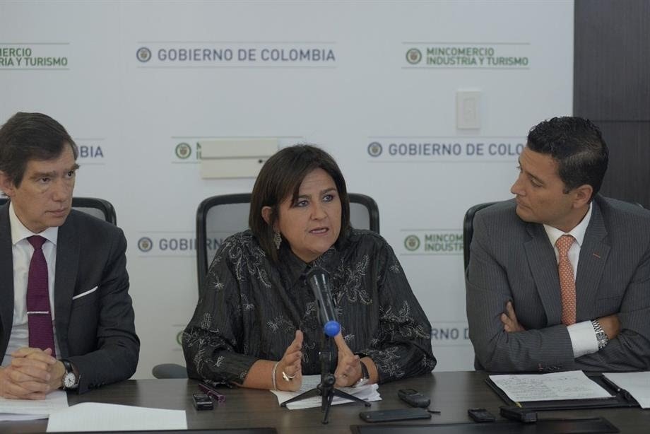 "Menos Trámites,Más Simples"busca a través de campaña Gobierno Nacional