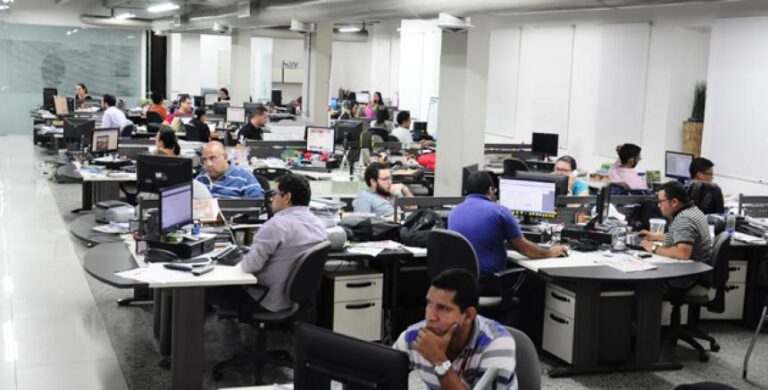 "Periodistas no tendrán que revelar sus fuentes"Corte echa por tierra fallo de Tribunal de Bogotá "Periodistas no tendrán que revelar sus fuentes"Corte echa por tierra fallo de Tribunal de Bogotá