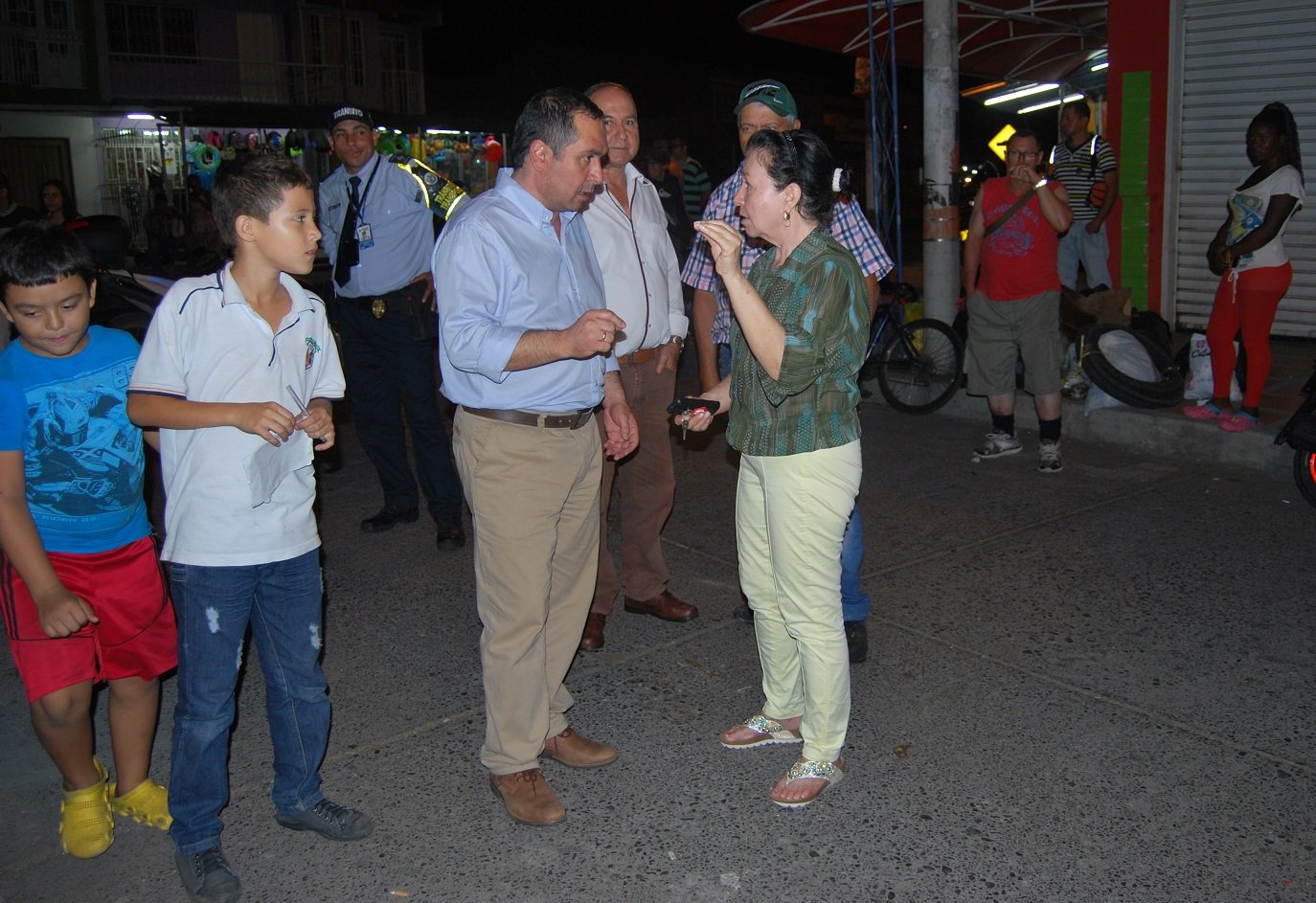 Inicia en Tuluá fase de socialización de andenes de la Transversal 12 y otras noticias