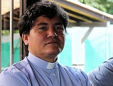 El exorcismo del Padre Reina por una nueva Buenaventura