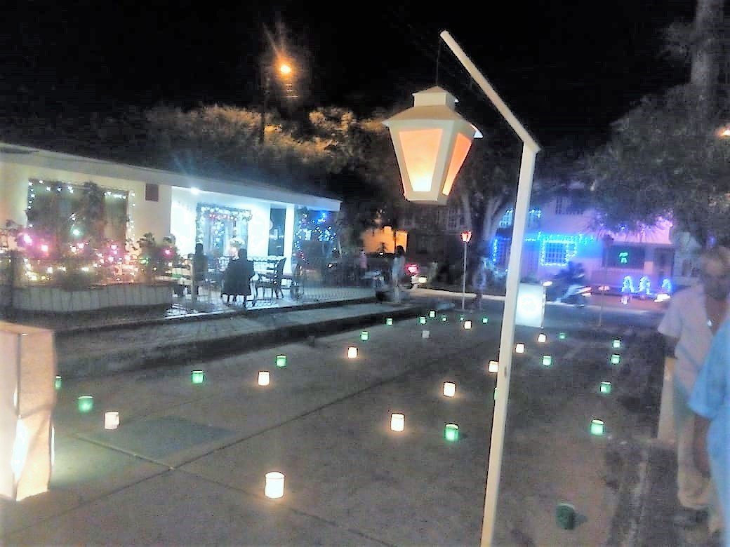 Alumbrado navideño una tradición que une familias y comunidades Alumbrado navideño una tradición que une familias y comunidades