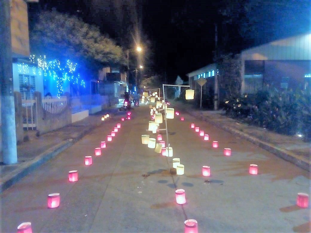 Alumbrado navideño una tradición que une familias y comunidades Alumbrado navideño una tradición que une familias y comunidades