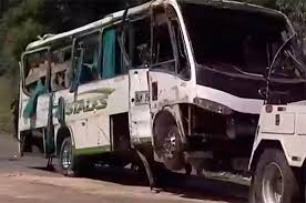 Luto en el Valle del Cauca y en Calima El Darién por accidente que deja varias víctimas. De nuevo debate por revisión técnico mecánica a buses de servicio público intermunicipal Luto en el Valle del Cauca y en Calima El Darién por accidente que deja varias víctimas. De nuevo debate por revisión técnico mecánica a buses de servicio público intermunicipal