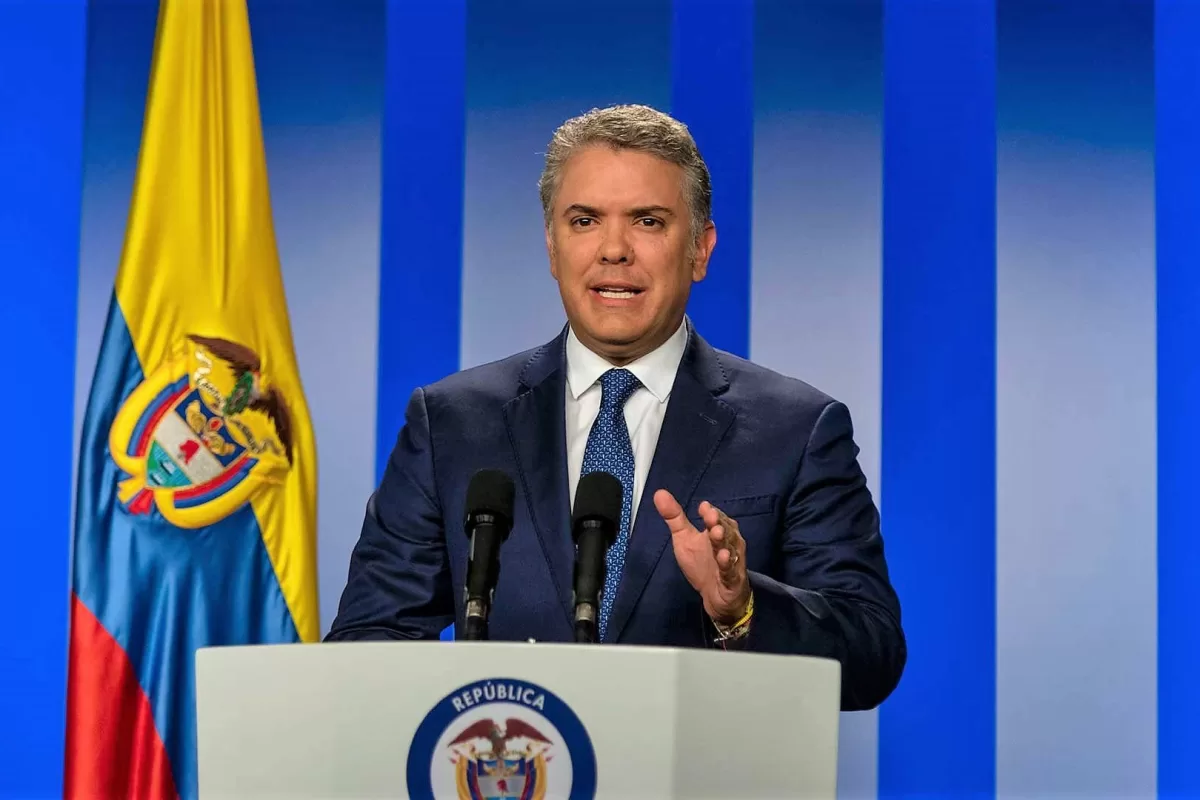 Tres días de duelo nacional por víctimas de atentado en Escuela de Policía General Santander decreta Presidente Iván Duque