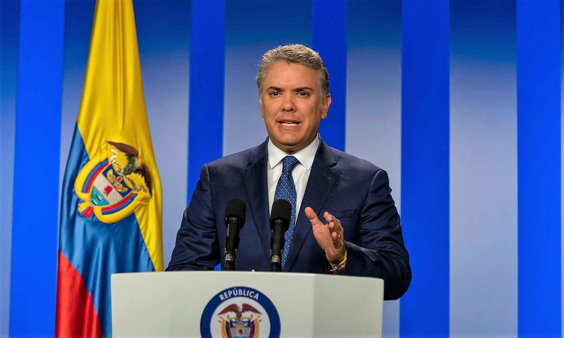 Tres días de duelo nacional por víctimas de atentado en Escuela de Policía General Santander decreta Presidente Iván Duque