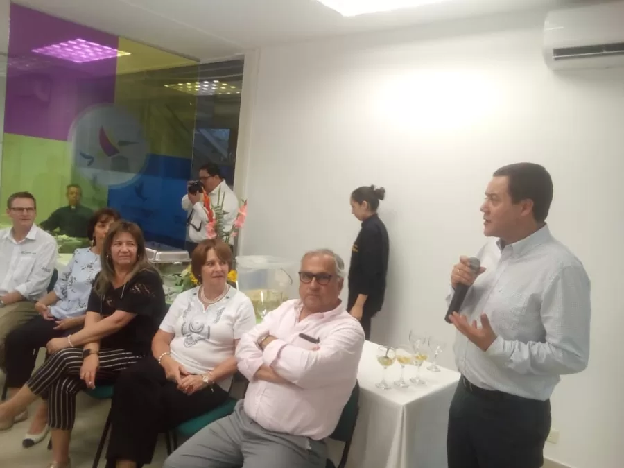 Desde las cenizas de la tragedia nació "Actuar" llevando a los pequeños empresarios la esperanza que hoy llega con "Finanfuturo" a Guadalajara de Buga-Valle del Cauca