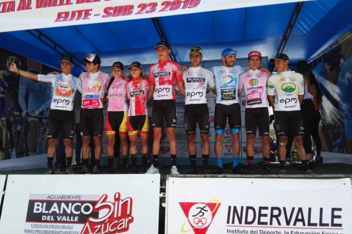 Migel Ángel Reyes gana Vuelta al Valle y Julián Molano vence en Clásica a Zarzal