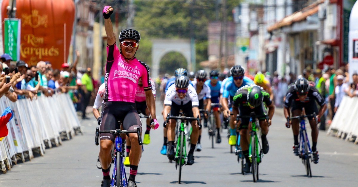 La Vuelta “Blanco del Valle” inició con victoria de Jhonatan Restrepo