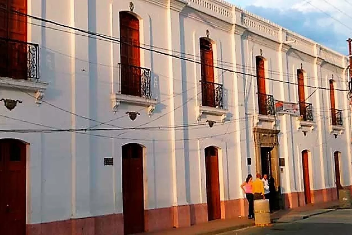 Acatando fallo de Tribunal Administrativo del Valle, a demanda interpuesta por anterior alcalde Jorge Enrique Cerón, se suprimen cargos en el municipio de Guacarí Acatando fallo de Tribunal Administrativo del Valle, a demanda interpuesta por anterior alcalde Jorge Enrique Cerón, se suprimen cargos en el municipio de Guacarí