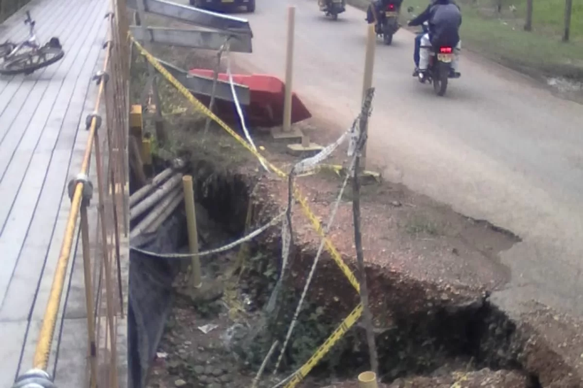 Darién a punto de quedar incomunicado por derrumbe de puente construido con dinero de regalías Darién a punto de quedar incomunicado por derrumbe de puente construido con dinero de regalías