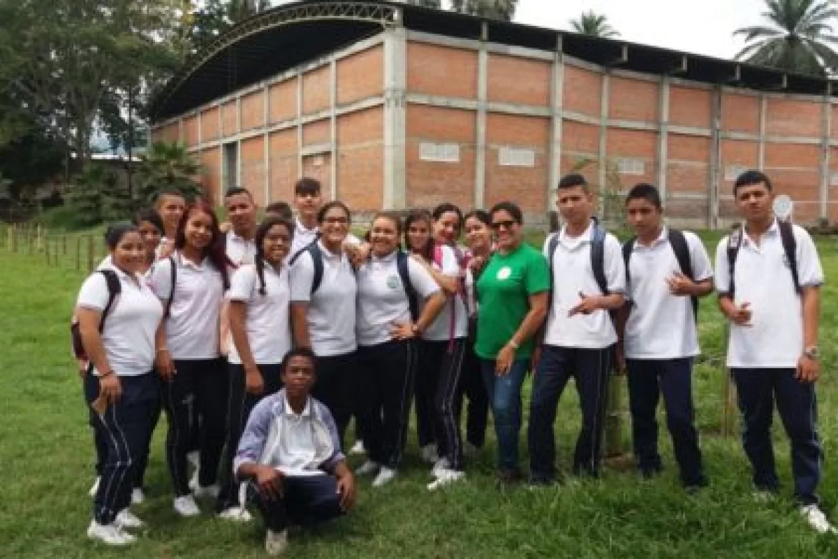 Institución  Educativa  Agrícola de Buga es amiga de la naturaleza