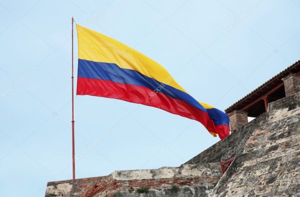 7 de agosto en Colombia, día de la bandera para recordar  símbolos patrios