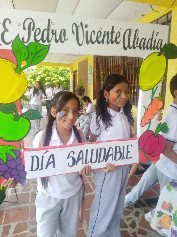 Institución Educativa Pedro Vicente Abadía de Guacarí-Valle  celebra 25 años