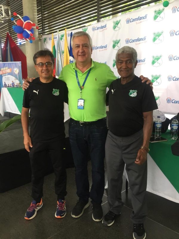 Deportivo Cali y Comfandi unidos hacen posible sueños de niños y jóvenes Deportivo Cali y Comfandi unidos hacen posible sueños de niños y jóvenes