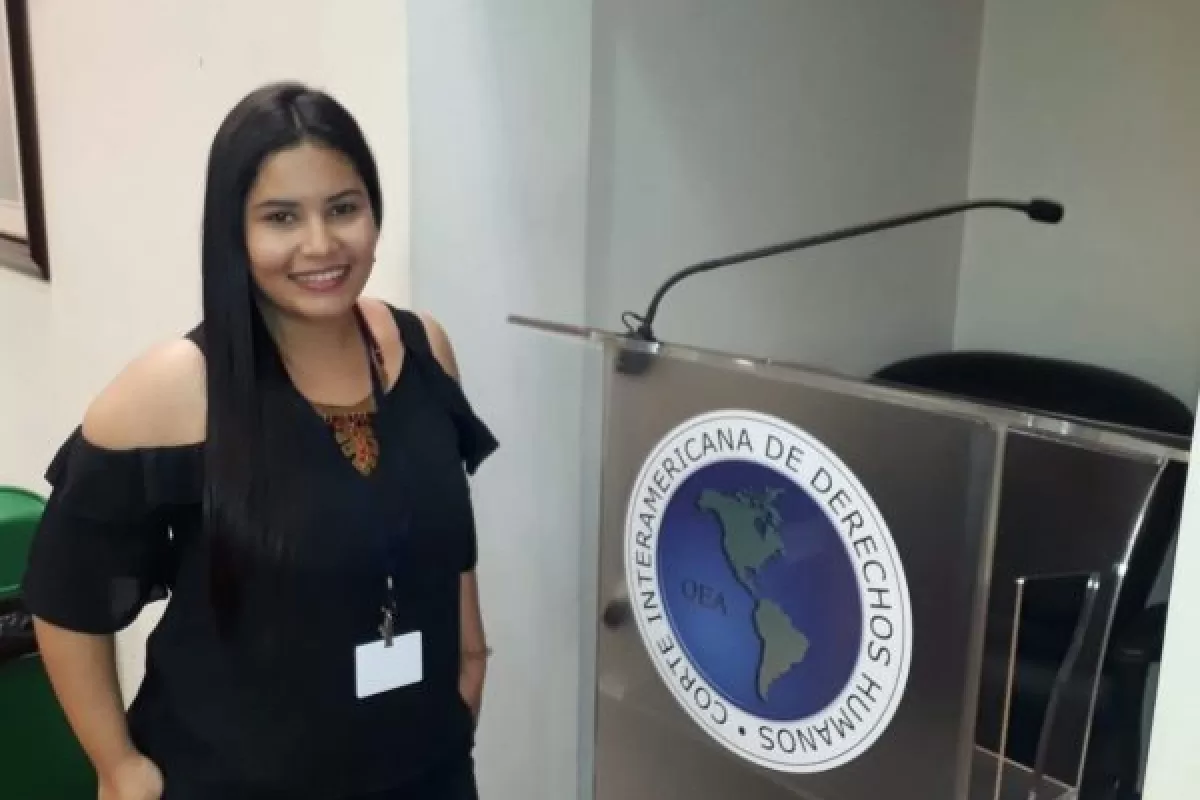 Karen Vanessa Peláez, joven  abogada  vallecaucana  que se proyecta internacionalmente