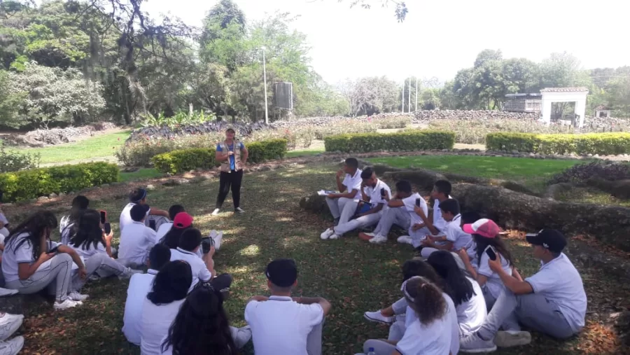 Programación 25 años de Institución Educativa Pedro Vicente Abadía arranca en Guacarí Programación 25 años de Institución Educativa Pedro Vicente Abadía arranca en Guacarí