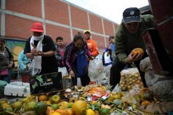 Más de 9 toneladas de alimentos se botan en Colombia