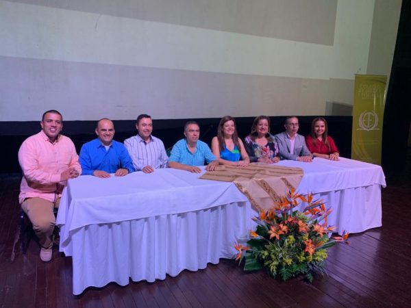 "Servir con Alegría" un compromiso en el Distrito Judicial de Buga "Servir con Alegría" un compromiso en el Distrito Judicial de Buga