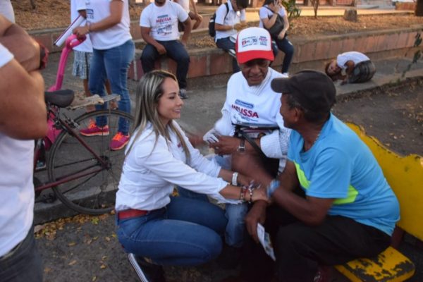 Melissa Urdinola,mujer incansable que con trabajo se gana el corazón de los bugueños Melissa Urdinola,mujer incansable que con trabajo se gana el corazón de los bugueños