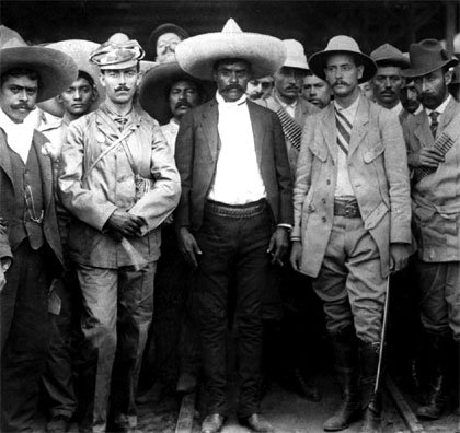 Emiliano Zapata y el vallecaucano Julio Cuadros en la Revolución Mexicana que con él combatió Emiliano Zapata y el vallecaucano Julio Cuadros en la Revolución Mexicana que con él combatió