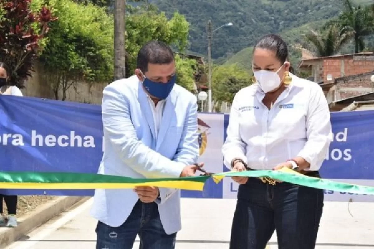 Prosperidad Social y Administración Municipal de Calima El Darién entregan obras  