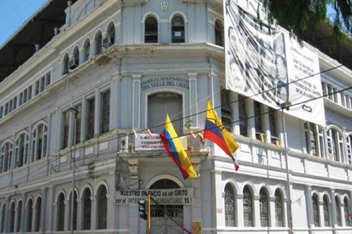 43 mil  millones de vigencias futuras le aprobaron en  Asamblea del Valle  a Gobernadora