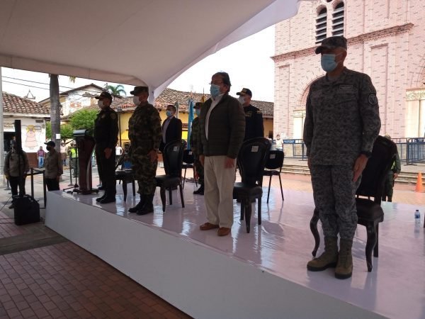 Plan Nacional Navidad 2020 en el Valle del Cauca, lanzó en Buga Ministro de Defensa Carlos Holmes Trujillo  